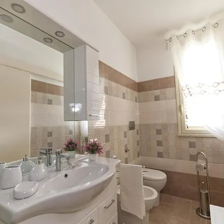 Holiday home Rosaria Santa Maria Del Focallo