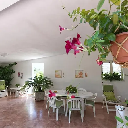 Holiday home Rosaria *
